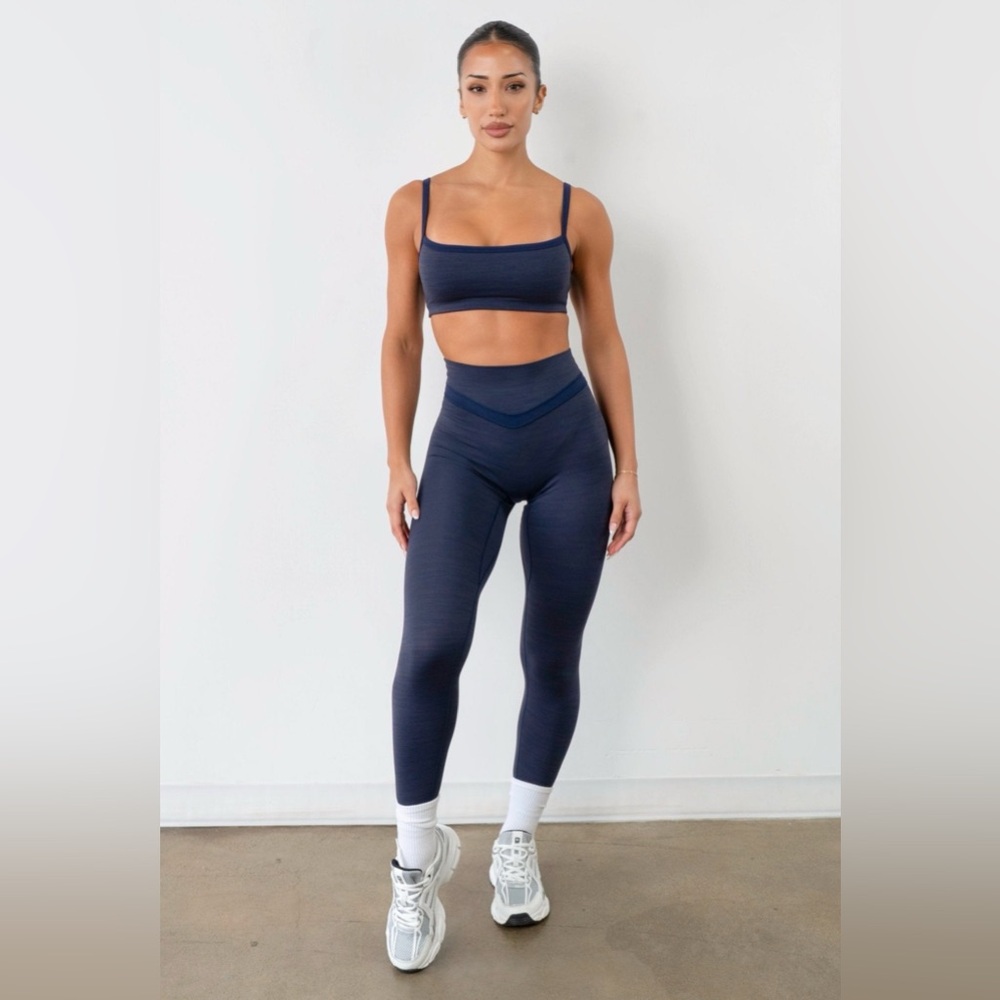 Vitality Daydream Block Leggings and Bra